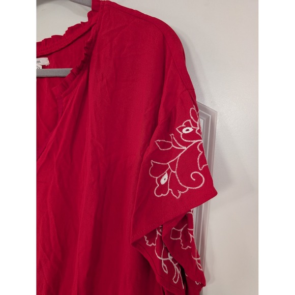 Maurices Red Embroidered Peasant Top Tunic Blouse Women‎ Plus Size 2X NWTs - Picture 2 of 7